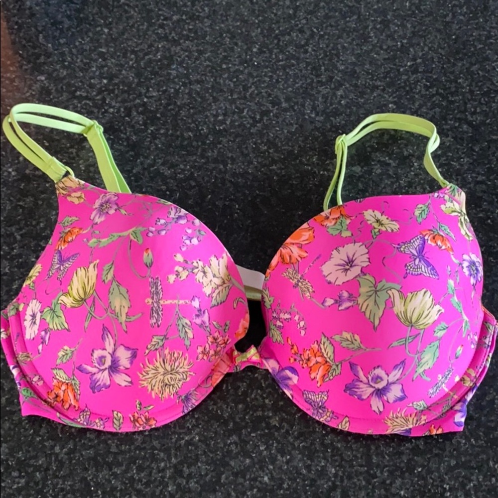 VS 34D push-up